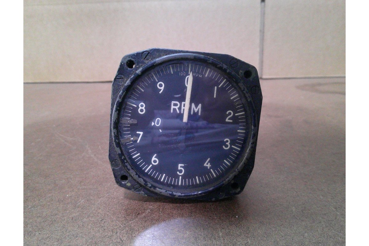 General Electric Aircraft RPM Indicator Tachometer P