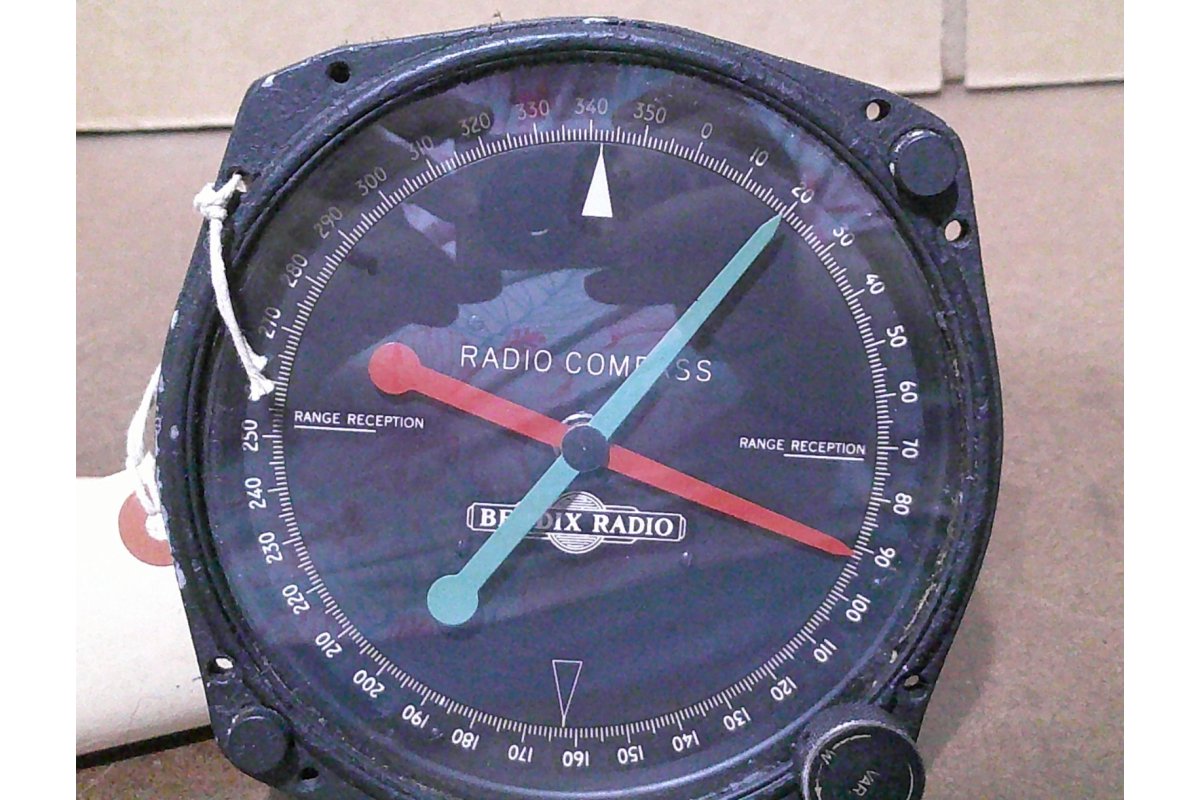 Bendix King Vintage Aircraft Radio Compass Bendix