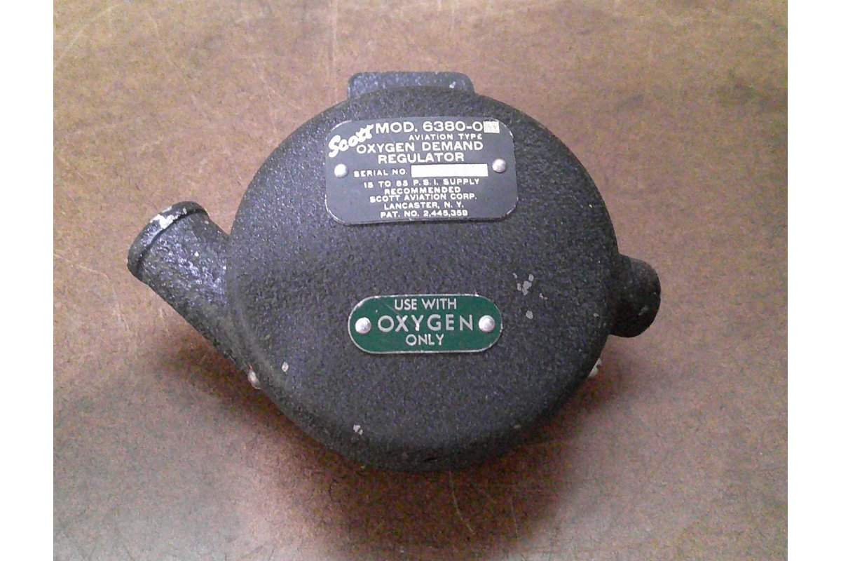Scott Aircraft Oxygen Regulator P