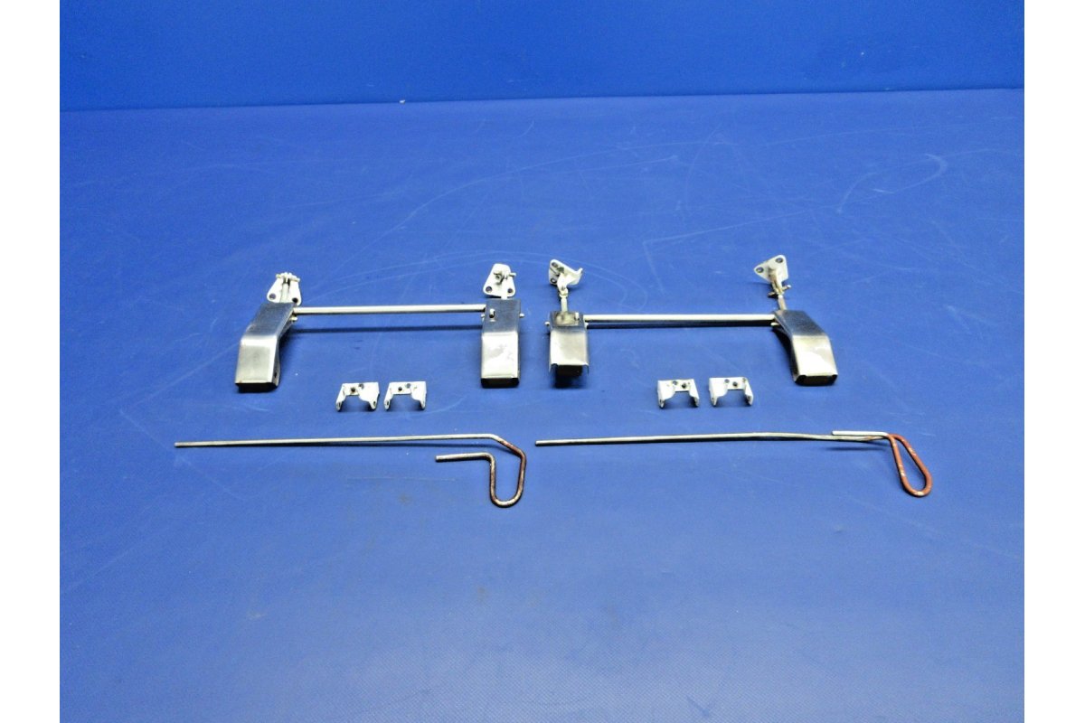Beechcraft Beech F35 Rear Window Emergency