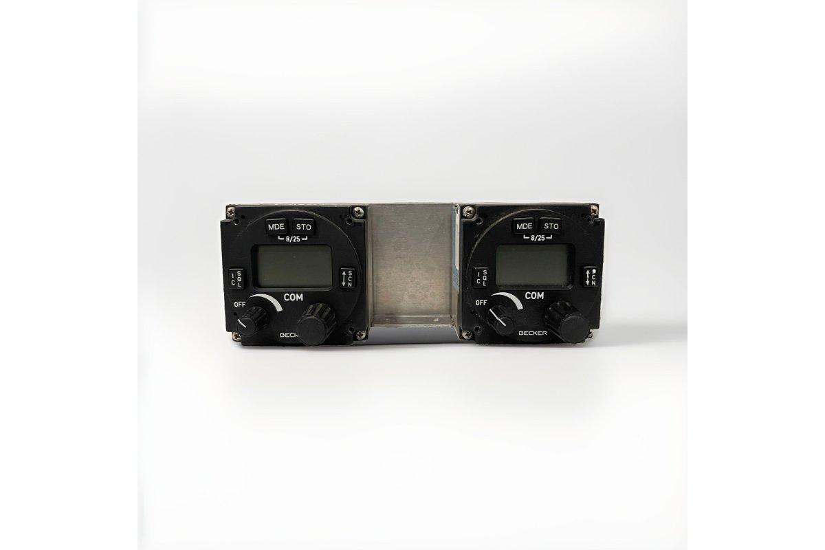 Becker Avionics RT6201 Tandem with (2) RCU