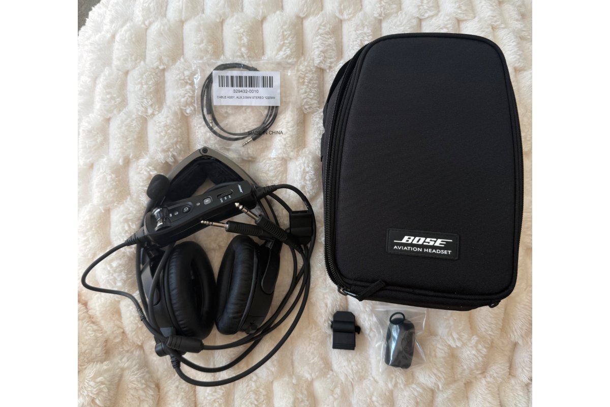 Bose A20 Aviation Headset with Bluetooth