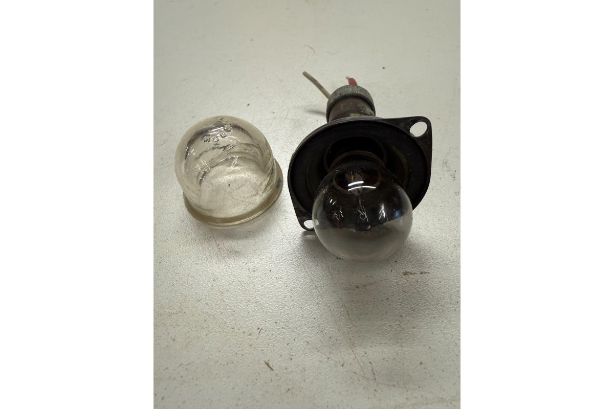 Grimes Aircraft Tail Light