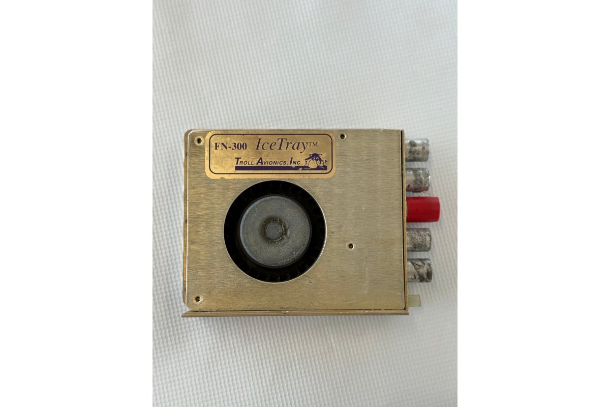 FN-300 Ice Tray by Troll Avionics