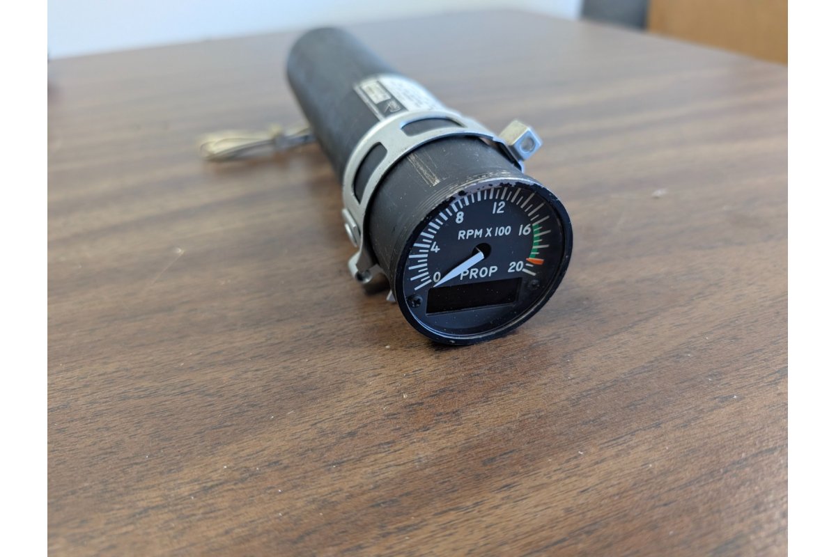 Gull Airborne Propeller RPM Indicator;