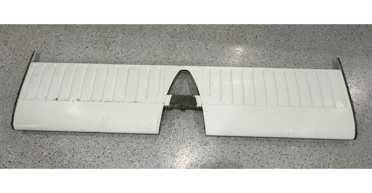Piper 28-140 STABILATOR ASSY P