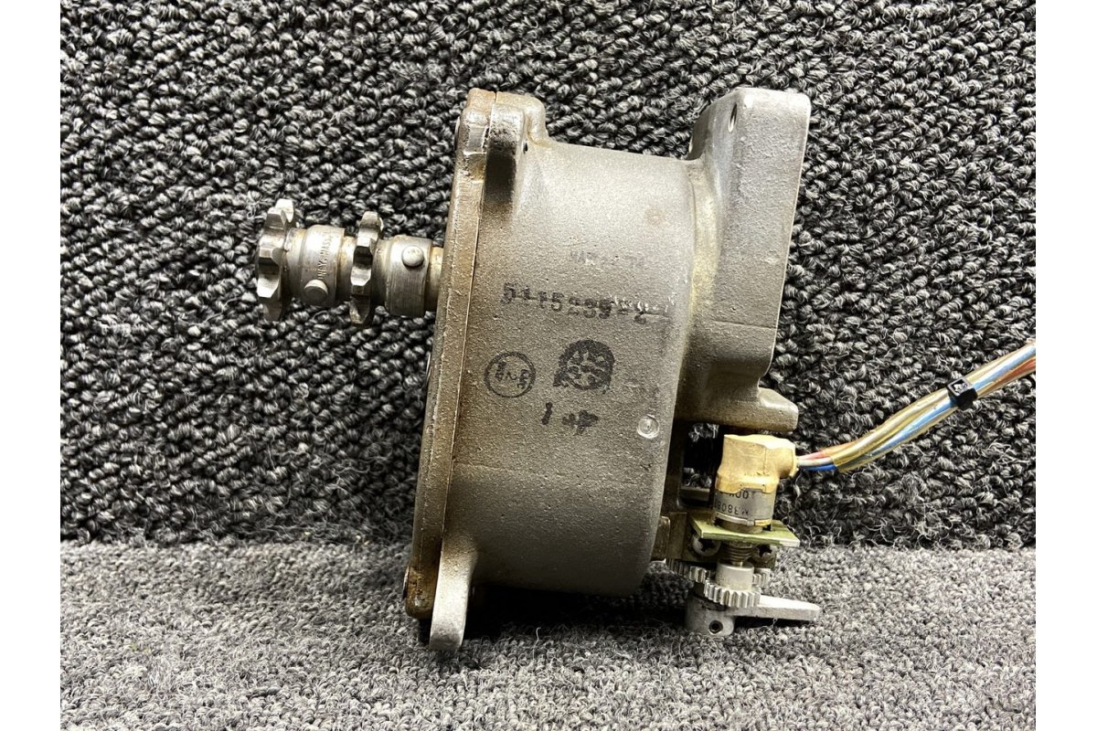 Cessna Aircraft Parts 5115237-10 (Use: 5115237-16) Cessna 310Q