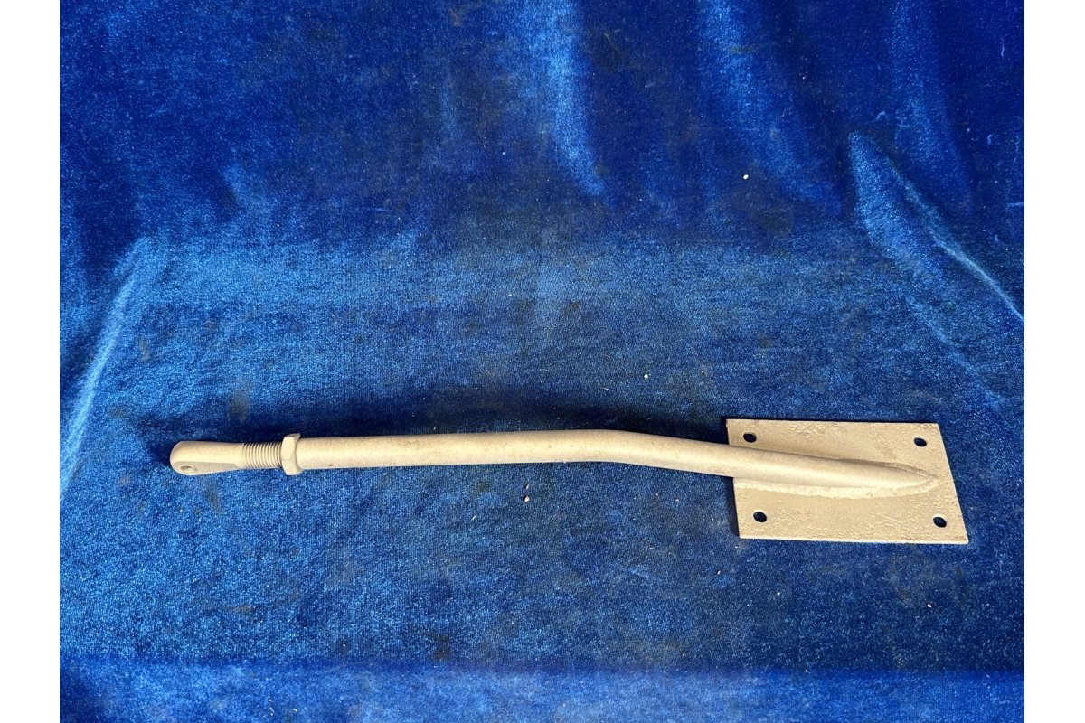 Piper PA28-140 ARM ASSY - STABILATOR