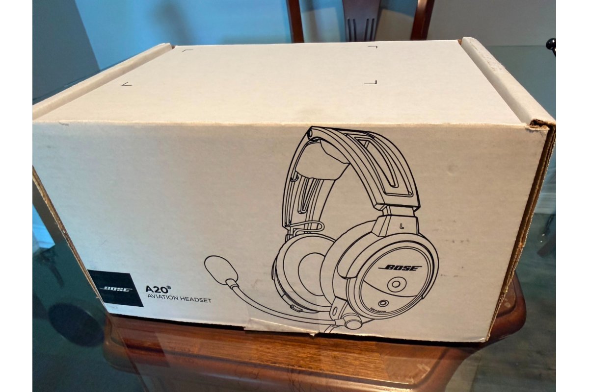 Bose New A20 ANR Aviation Headset w