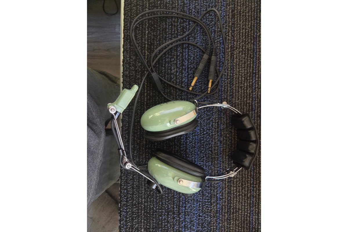 David Clark H10-40 Aviation Pilot Headset Dual