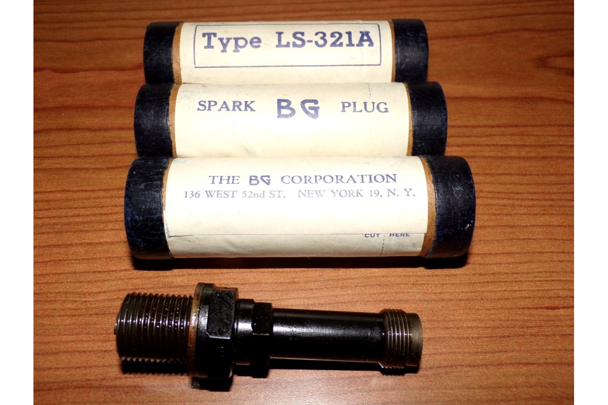 1945 The Bg Corporation Aviation Spark Plug 0.12 Gap,