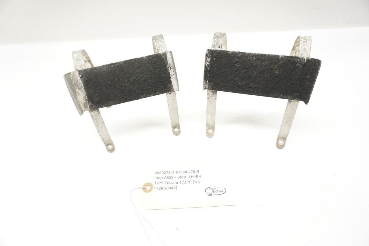 Unbranded Cessna 172 RG Strut Step