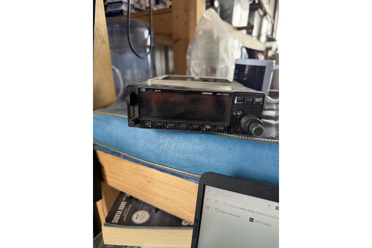 Garmin GNC 250XL